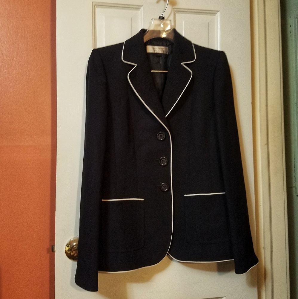 Tahari Dark blue jacket